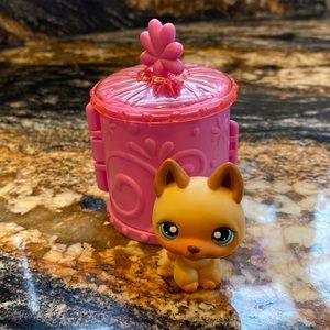 Littlest Pet Shop German shepherd